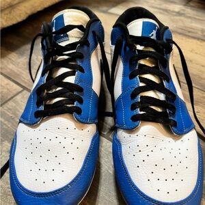 Classic Blue and White Jordan football cleats with Breathable Design